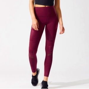 ALO YOGA MOTO HIGHWAIST  Cherry blossom leggings xxs